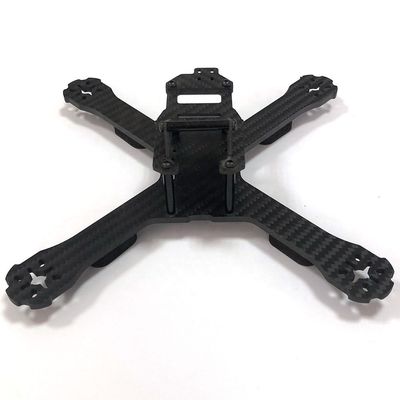 হালকা ওজন কার্বন ফাইবার প্লেট শীট দেওয়াল 1mm 2mm 10mm জন্য ইউএভি ড্রোন 48 X 96 4 X8