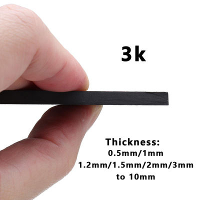 কাস্টম সিএনসি কাটিং কার্বন ফাইবার শীট 0.25mm 0.5mm 1mm 56mm 78mm নাম কার্ড জন্য বিজনেস কার্ড ব্যাগ ট্যাগ