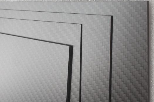 জলরোধী এবং দীর্ঘ সময় ব্যবহার 1000mm X 1000mm 3K Twill ম্যাট কার্বন ফাইবার স্তরিত শীট স্টক ইন